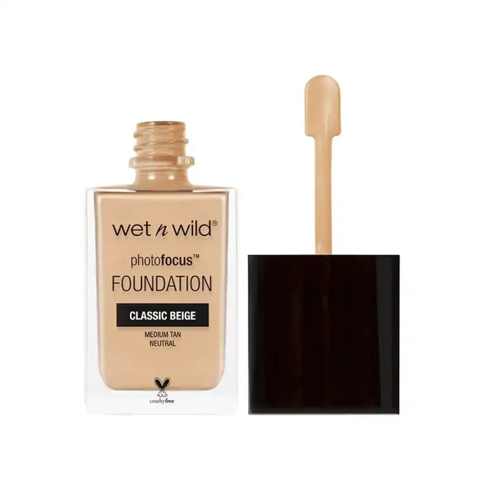 Wet-N-Wild-Photo-Focus-Matte-Foundation-–-Classic-Beige.webp Wet N Wild Photo Focus Matte Foundation – Classic Beige - Image 1